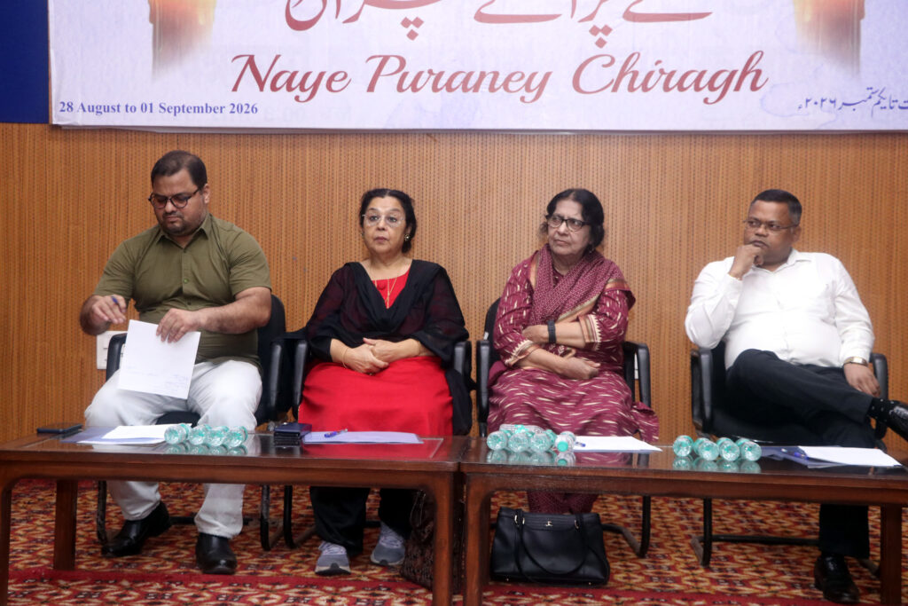02-2-1024x683 उर्दू अकादमी, दिल्ली के तत्वावधान में ''नये पुराने चिराग'' का दूसरा दिन