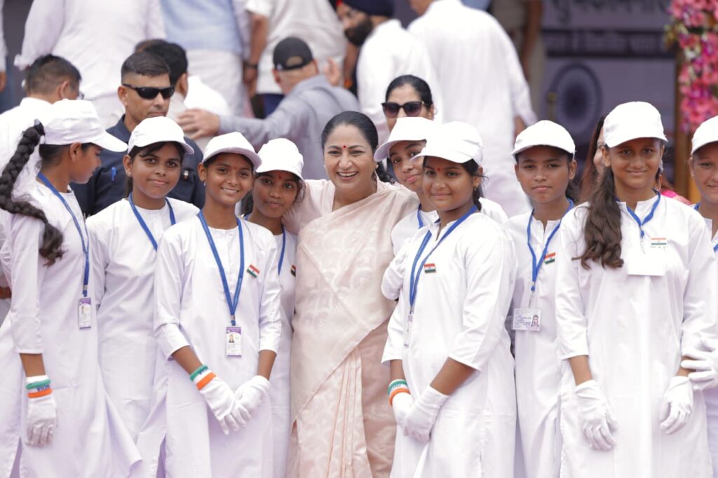 1000313311-1024x682 ऐसी दिल्ली बनाएंगे, जहां सपने देखने की आजादी हो और उन्हें पूरा करने के अवसर भी: सीएम रेखा गुप्ता