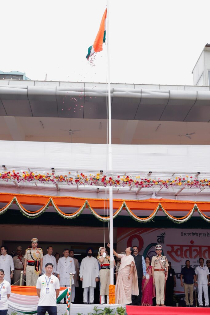 1000313313-683x1024 ऐसी दिल्ली बनाएंगे, जहां सपने देखने की आजादी हो और उन्हें पूरा करने के अवसर भी: सीएम रेखा गुप्ता