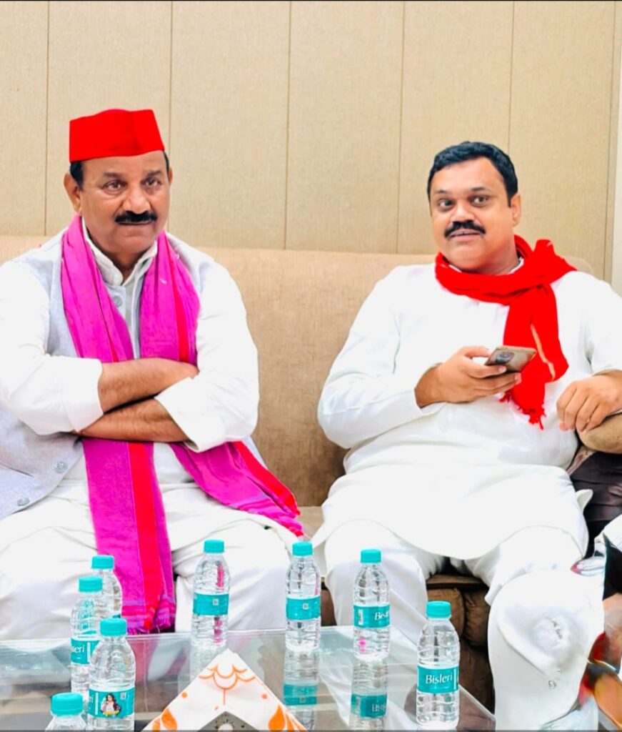 1000315800-871x1024 मुजफ्फरनगर में सपा प्रदेश अध्यक्ष श्याम लाल पाल का जोरदार स्वागत