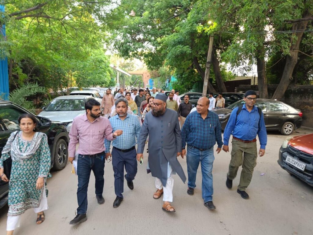 1000318658-1024x768 रजिस्ट्रार के खिलाफ कथित झूठे प्रचार को लेकर JMI कर्मचारियों ने छह लोगों के विरुद्ध FIR की मांग