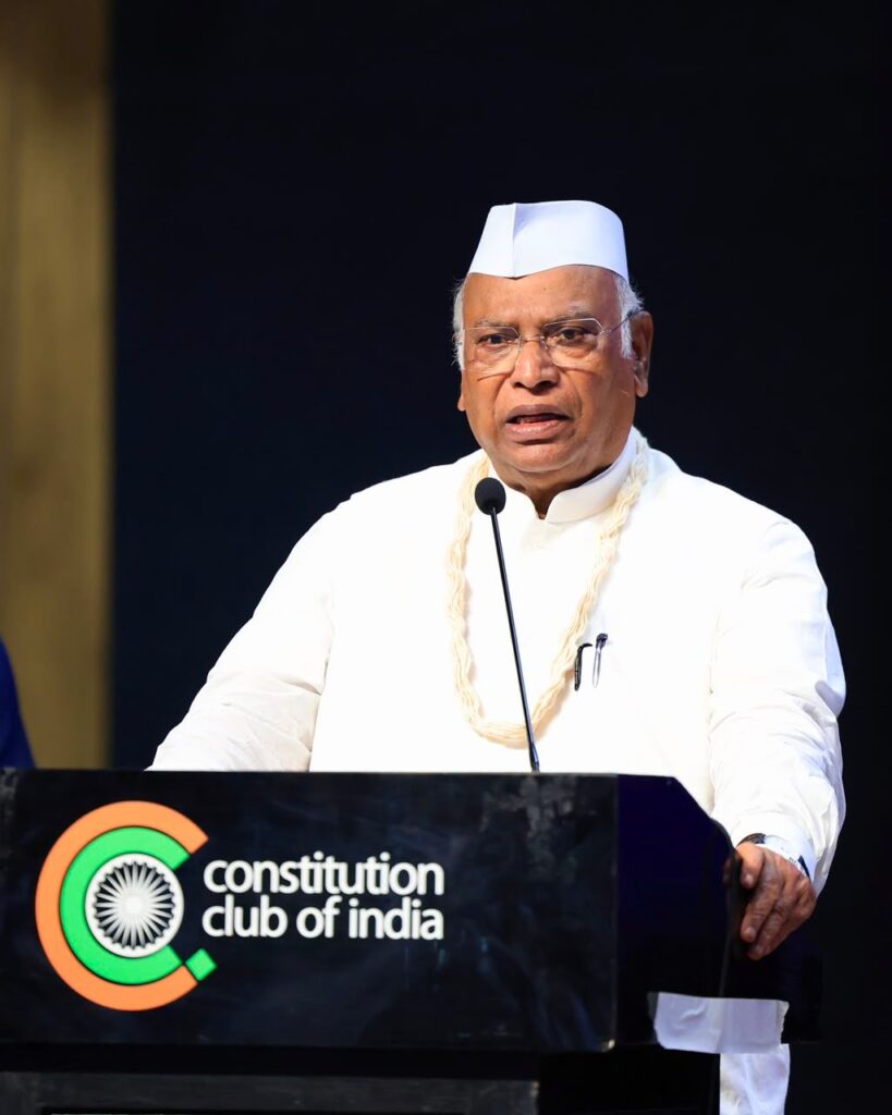 Congress_President_Shri_Mallikarjun_Kharge_addressed_the_Rachnatmak_Congress_National_Convention_at_Mavlankar_Hall_Constitution_Club_New_Delhi_7_e46581004f-819x1024 कांग्रेस अध्यक्ष मल्लिकार्जुन खरगे और नेता प्रतिपक्ष राहुल गांधी ने प्रधानमंत्री को पत्र लिख जाति जनगणना की मौजूदा प्रक्रिया पर जताई गंभीर आपत्ति