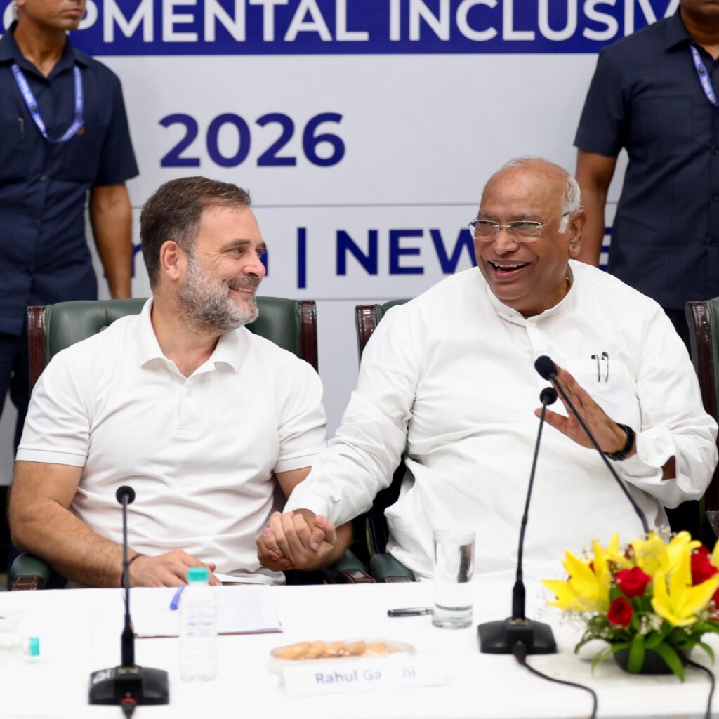 INDIA_Alliance_Meeting_Constitution_Club_New_Delhi_6_42f4d20530-1-1024x1024 कांग्रेस अध्यक्ष मल्लिकार्जुन खरगे और नेता प्रतिपक्ष राहुल गांधी ने प्रधानमंत्री को पत्र लिख जाति जनगणना की मौजूदा प्रक्रिया पर जताई गंभीर आपत्ति
