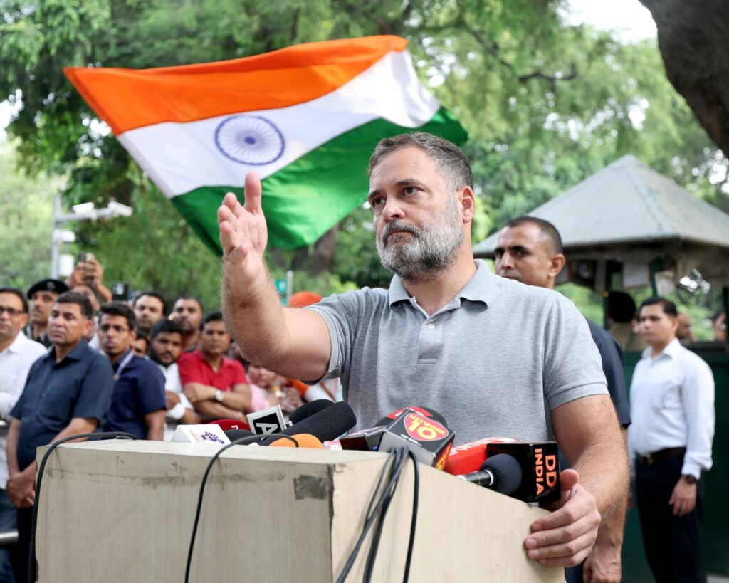 Lo_P_LS_Shri_Rahul_Gandhi_addressed_the_media_10_Janpath_New_Delhi_9_13de923a16-1-1024x819 राहुल गांधी की ब्रांडिंग क्रांति: 'पप्पू' से Gen Z आइकॉन और Leader of Opposition तक का सफर