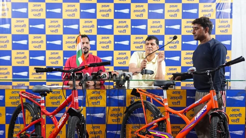 aap-connector-882fce948b90-1024x576 भाजपा की सात हजार वाली घोटाला साइकिल से बेहतर है 4200 वाली साइकिल- सौरभ भारद्वाज