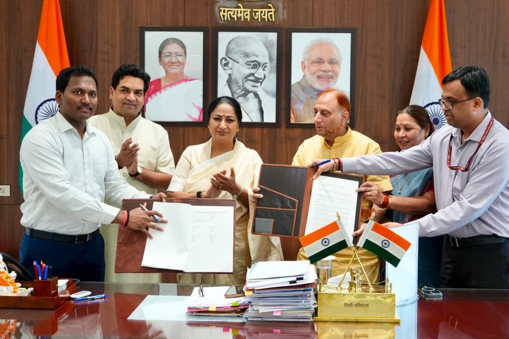 1000344220-1024x682 मुख्यमंत्री रेखा गुप्ता की उपस्थिति में पर्यटन विभाग और नगर निगम के बीच एमओयू