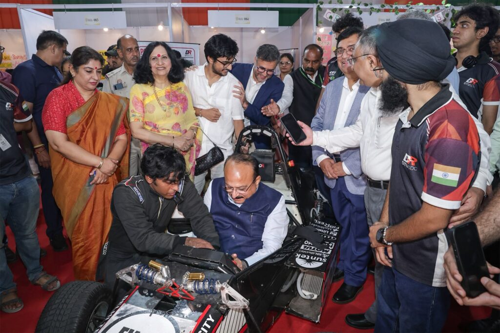 Ashish-Sood5-1024x682 दिल्ली टेक्नोलॉजिकल यूनिवर्सिटी (DTU) में ‘सेवा-फर्स्ट इनोवेशन चैलेंज 2026’ का शुभारंभ