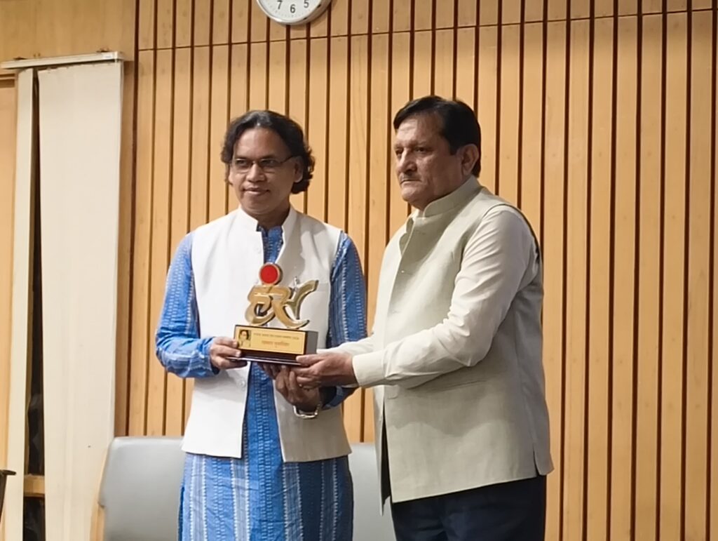Image3-1024x771 जामिया मिल्लिया इस्लामिया के हिंदी विभाग के प्रोफ़ेसर एवं शायर रहमान मुसव्विर