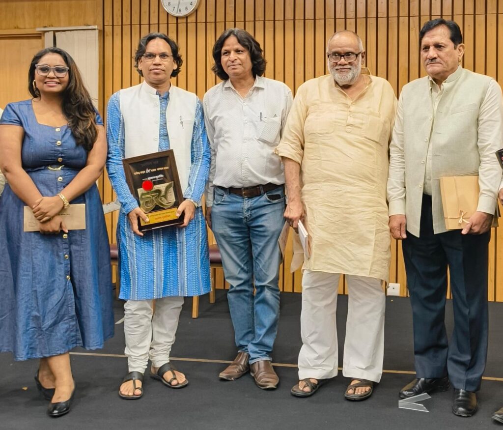 Image4-1024x875 जामिया मिल्लिया इस्लामिया के हिंदी विभाग के प्रोफ़ेसर एवं शायर रहमान मुसव्विर