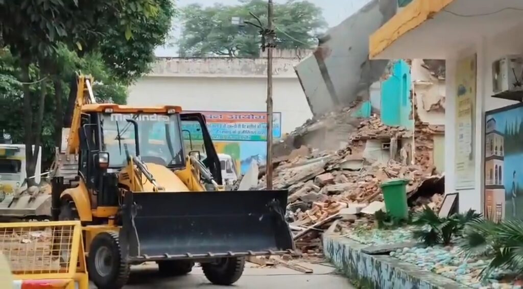 b97a3f4d-cb16-4f52-bd60-85b3cf8f2c39-1024x566 Demolition of the historic mosque located in Saharanpur Collectorate is extremely regrettable