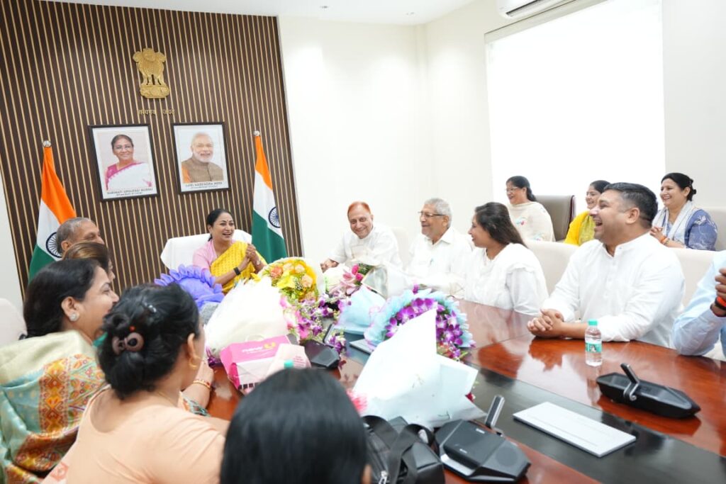 cm1-1024x683 विकसित दिल्ली के निर्माण में निगम की भूमिका अहम:मुख्यमंत्री रेखा गुप्ता