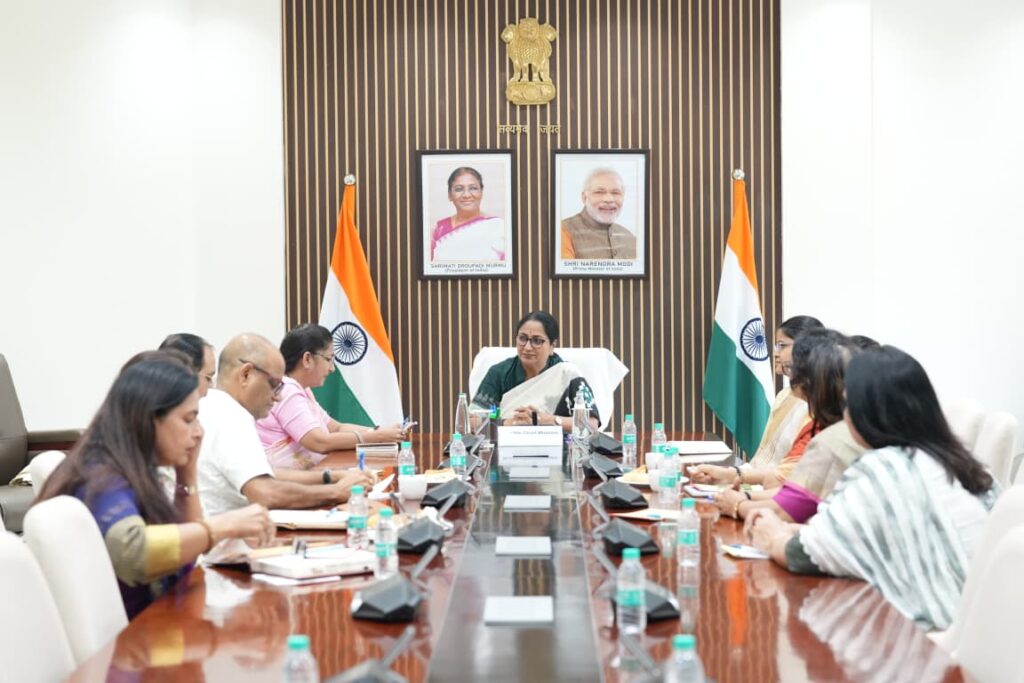 rek2-1024x683 Women’s Commission must further strengthen online complaint system for women: CM Rekha Gupta