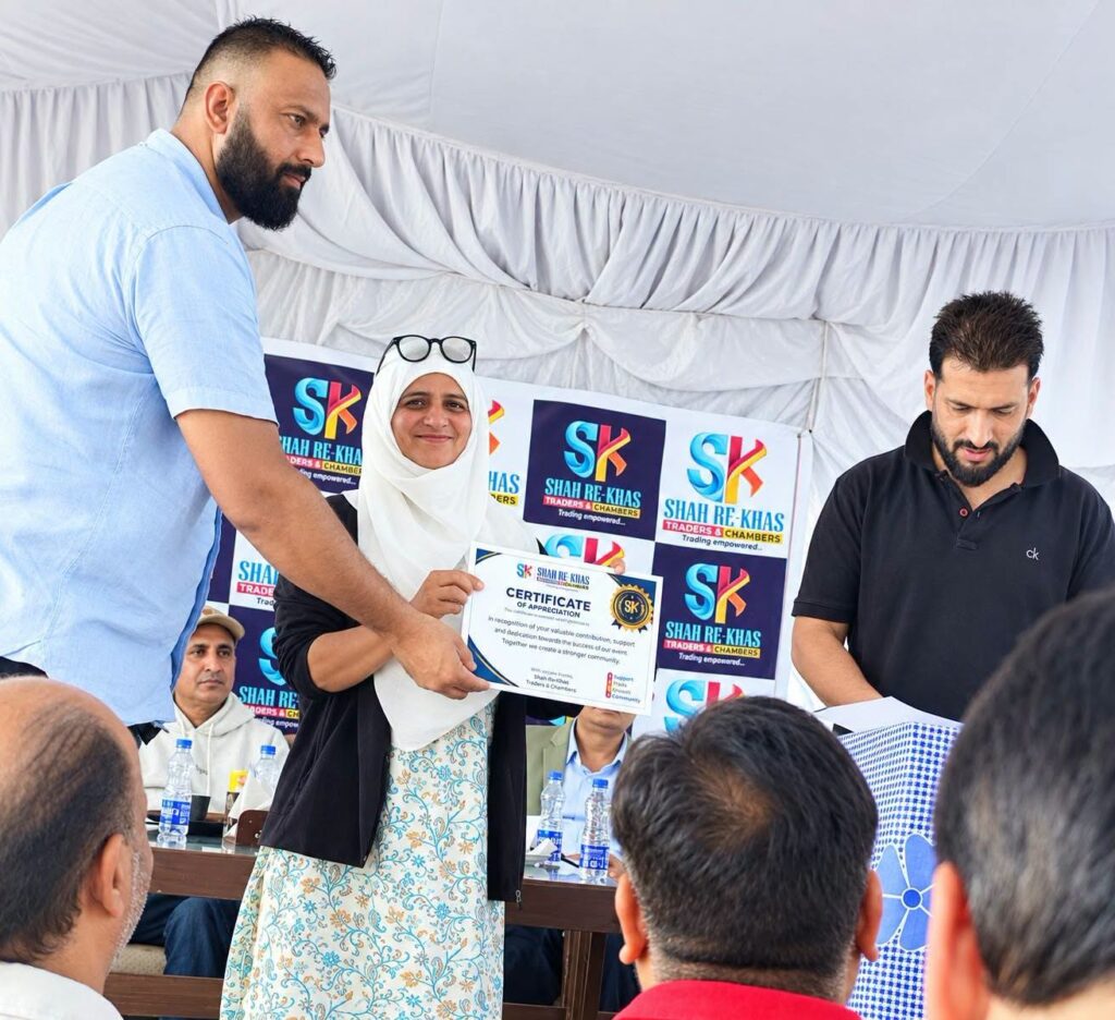 शाह-ए-ख़ास-ट्रेडर्स-चैंबर्स-1024x936 अहमदनगर में शाह-ए-ख़ास ट्रेडर्स चैंबर्स एंड सोसाइटी का आयोजन, व्यापारियों की समस्याओं पर चर्चा